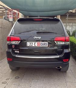 جیپ گراند شیرۆکی